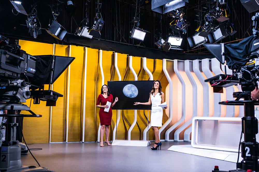 ‘Hora Um’: os bastidores do jornal da madrugada