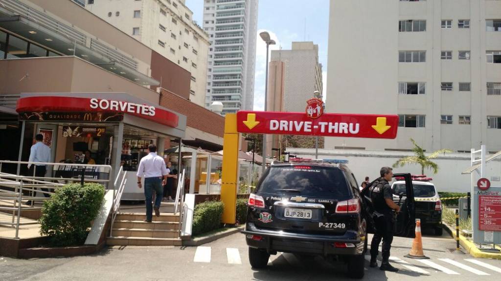 mc donalds crime 2 mc donalds crime 2