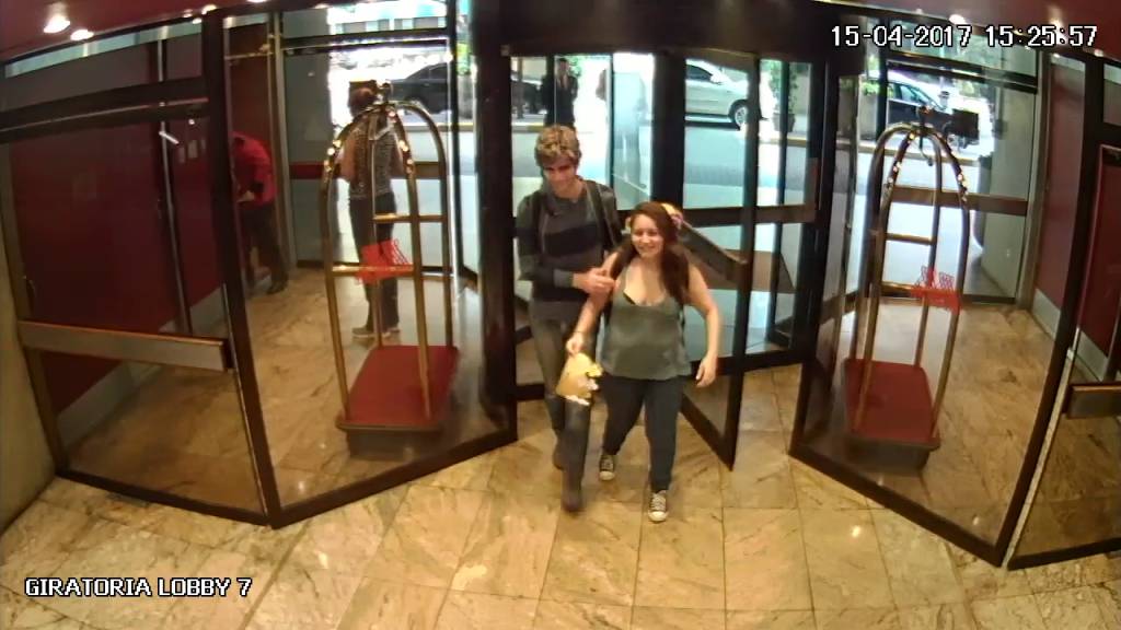 Vídeo mostra momento em que casal chega ao Hotel Maksoud