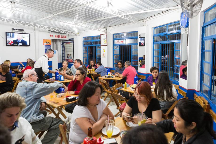 Bar do Soares: ambiente do boteco campe&atilde;o