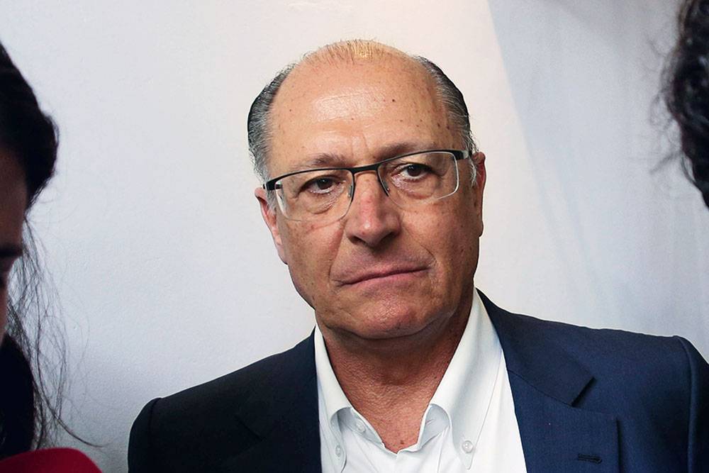 Geraldo Alckmin se desfilia do PSDB após 33 anos: “Um novo tempo”