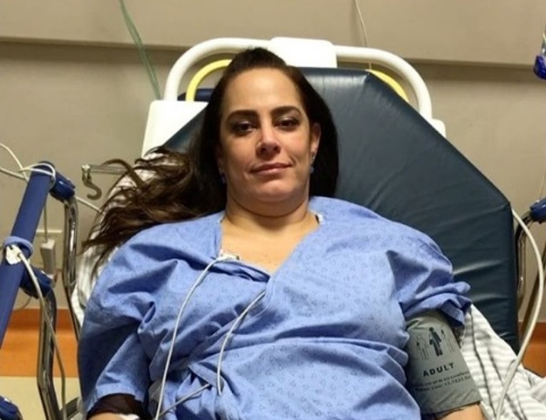 Silvia Abravanel está internada com embolia pulmonar