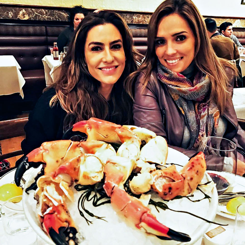 Karyn Bravo noticia fatos sobre melhor amiga, Ticiana Villas Boas