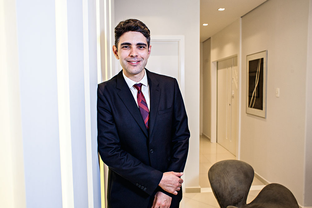 Dermatologista Jardis Volpe abre clínica na Espanha