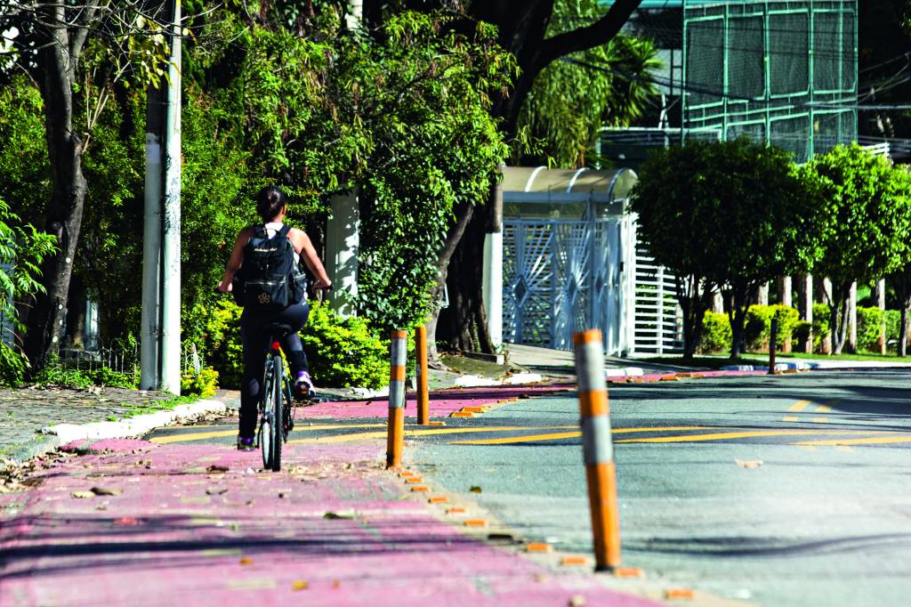 Plano da prefeitura prevê eliminar 20 quilômetros de ciclovias