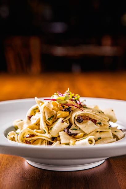Basilicata: maltagliata com fava e pancetta Basilicata: maltagliata com fava e pancetta