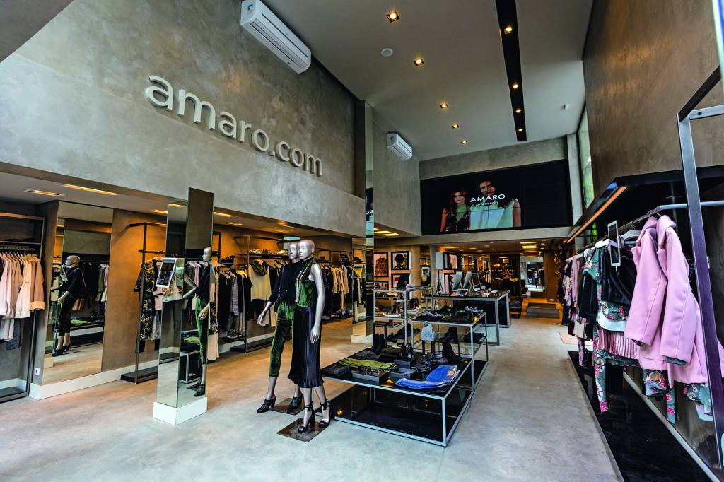 AMARO entra em liquidação e tem itens a partir de 9,90 reais