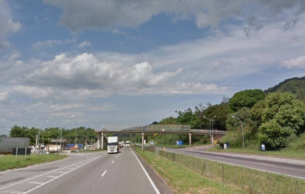Quadrilha interdita rodovia e explode banco em Miracatu