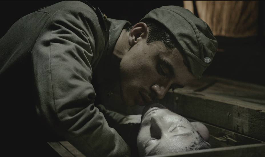 Eva Não Dorme