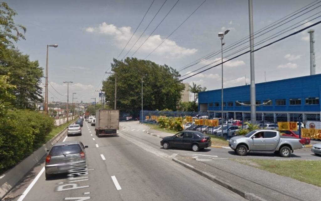 PM mata dois assaltantes após tentativa de roubo
