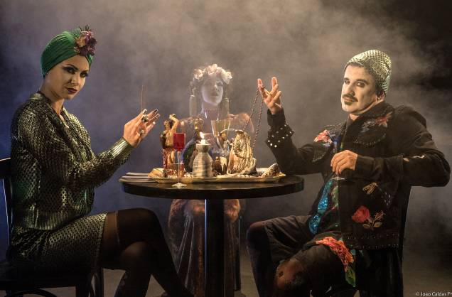 Cena de 'Boca de Ouro': texto de Nelson Rodrigues ganha direção de Gabriel Villela Cena de 'Boca de Ouro': texto de Nelson Rodrigues ganha direção de Gabriel Villela