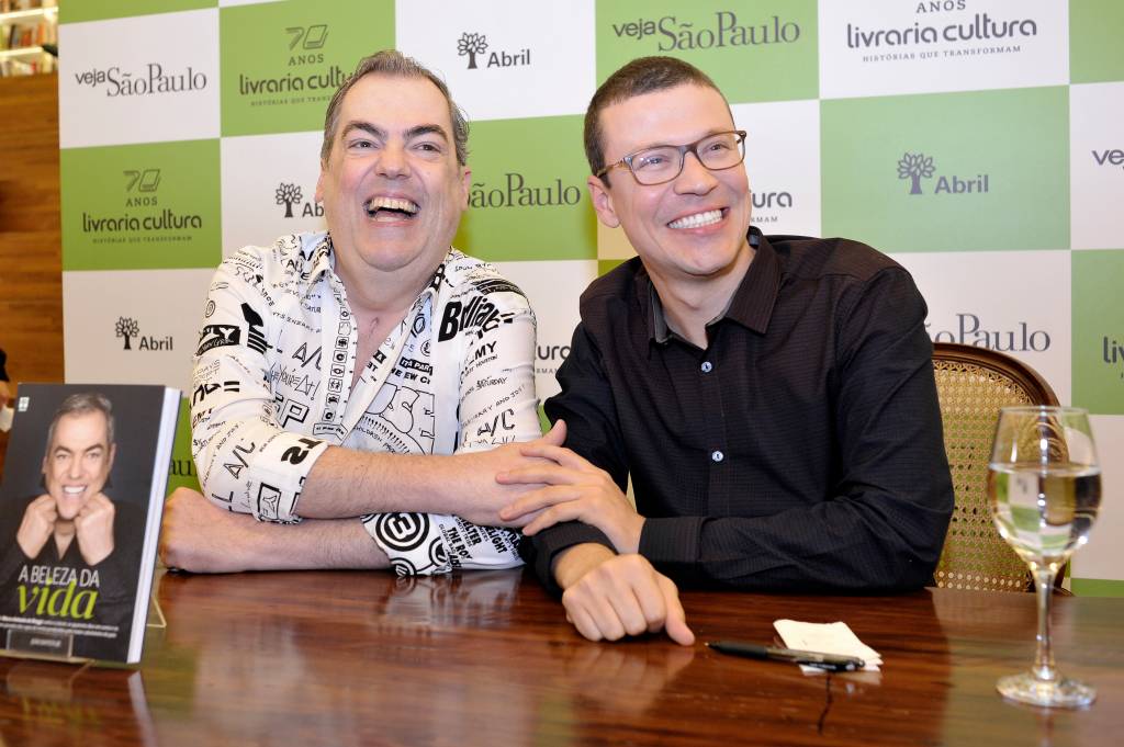 Biaggi recebe famosos no lançamento do livro “A Beleza da Vida”