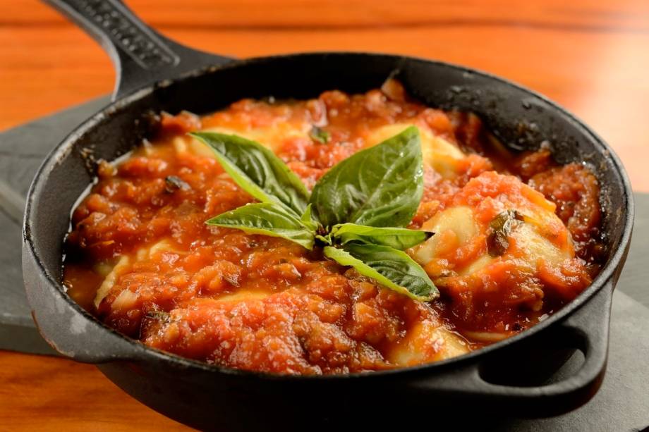 Le Bife: ravióli de mussarela de búfala Le Bife: ravióli de mussarela de búfala