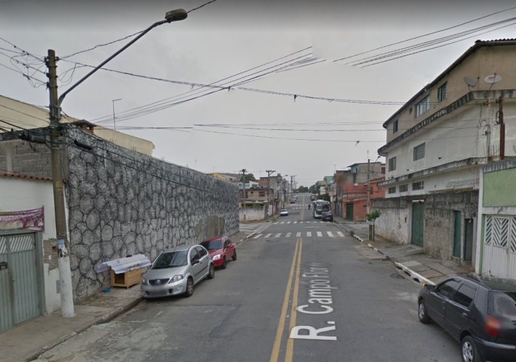 Homem mata mulher em via pública na Zona Leste