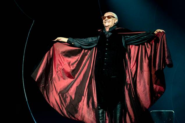 Ney Latorraca é o vampiro Vlad Polanski em 'Vamp - o Musical' Ney Latorraca é o vampiro Vlad Polanski em 'Vamp - o Musical'