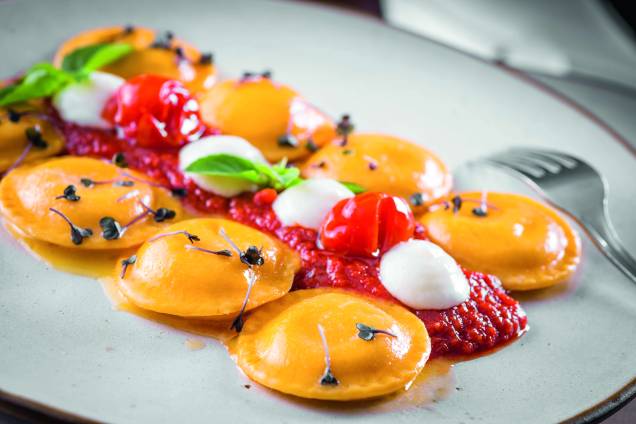 Ravióli de mussarela do Vino! Ravióli de mussarela do Vino!