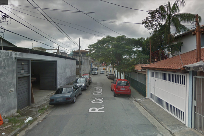 Criança de 2 anos é baleada em troca de tiros na Zona Leste