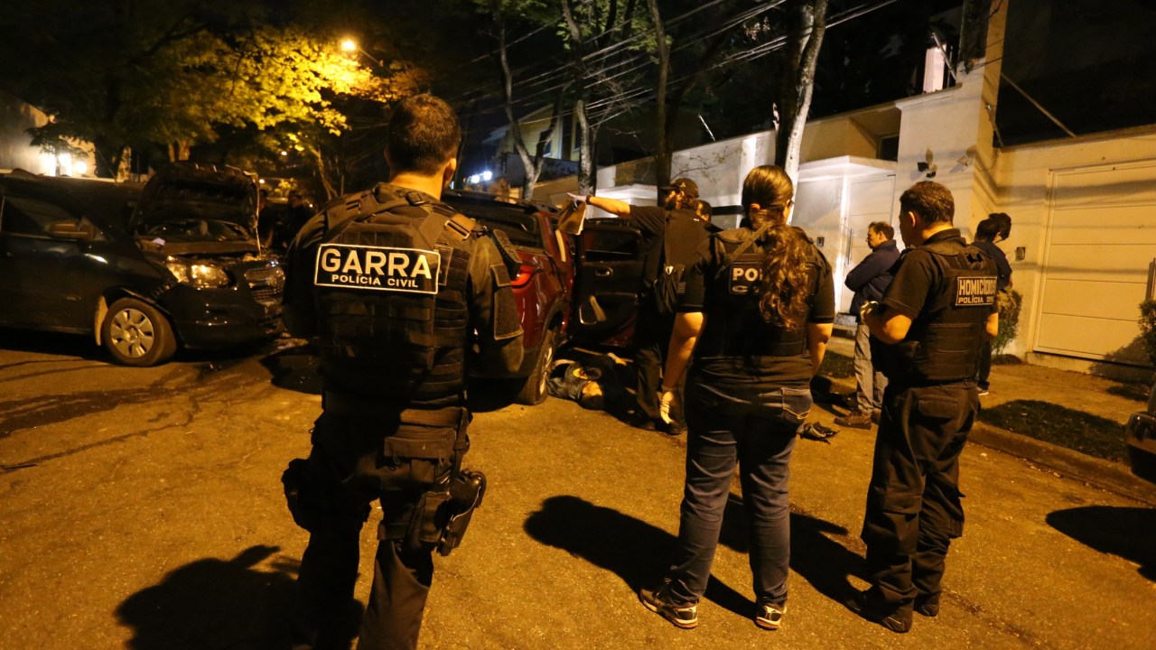 Polícia mata dez suspeitos em tiroteio na região do Morumbi