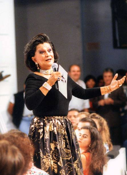 Em 1992: morena por poucos dias Em 1992: morena por poucos dias