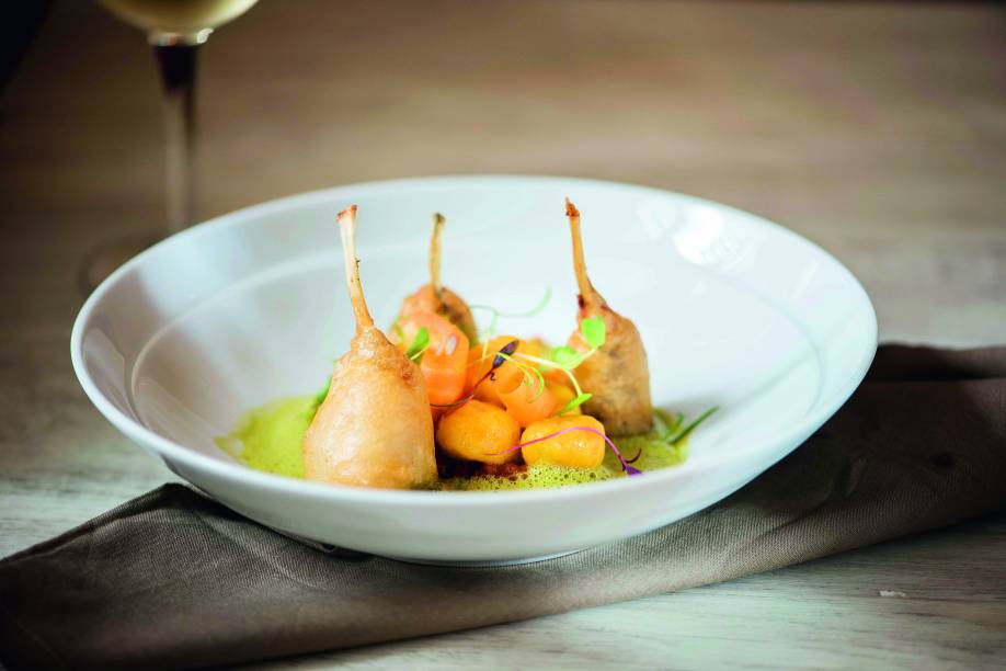 Coxinhas de rã: ao creme de alho Coxinhas de rã: ao creme de alho