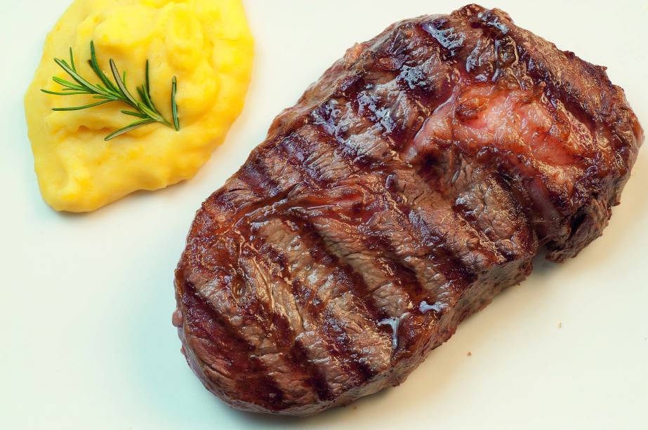 Ribeye: o contrafilé sem osso ao estilo americano