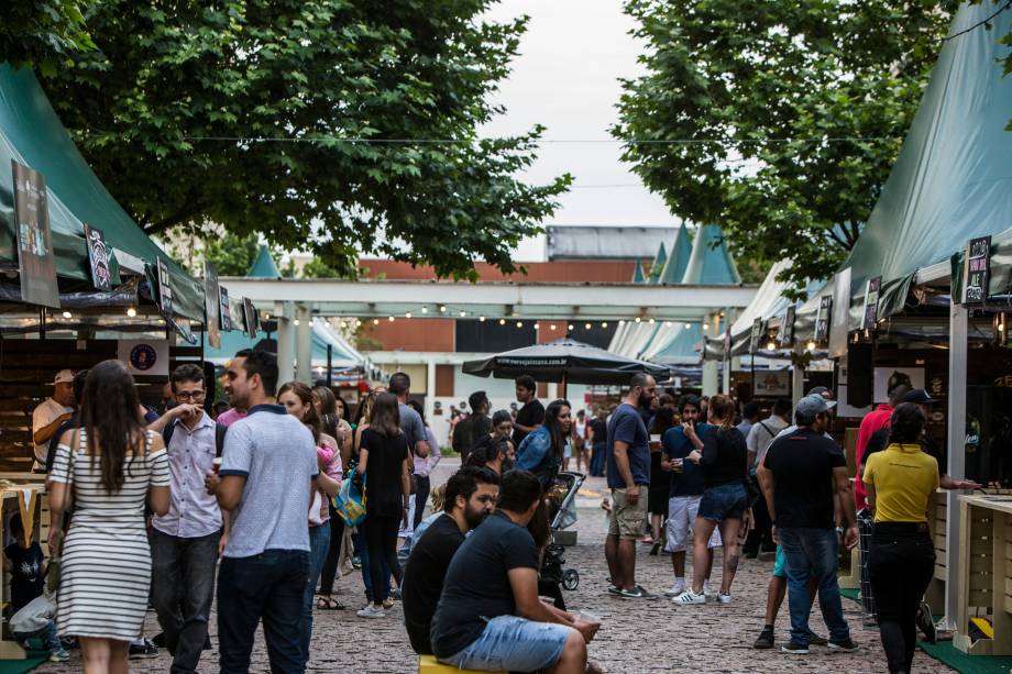 O primeiro final de semana do evento: música, gastronomia e boas cervejas