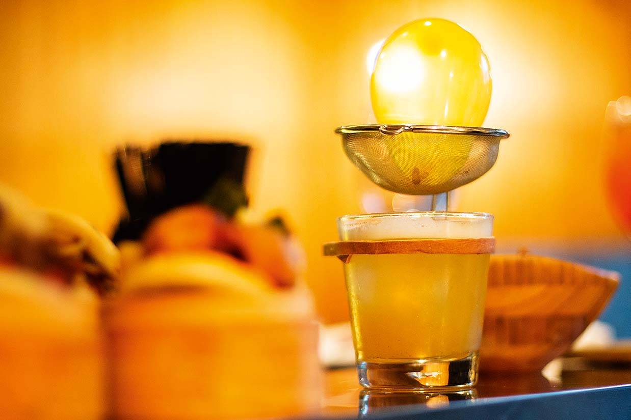 bar.