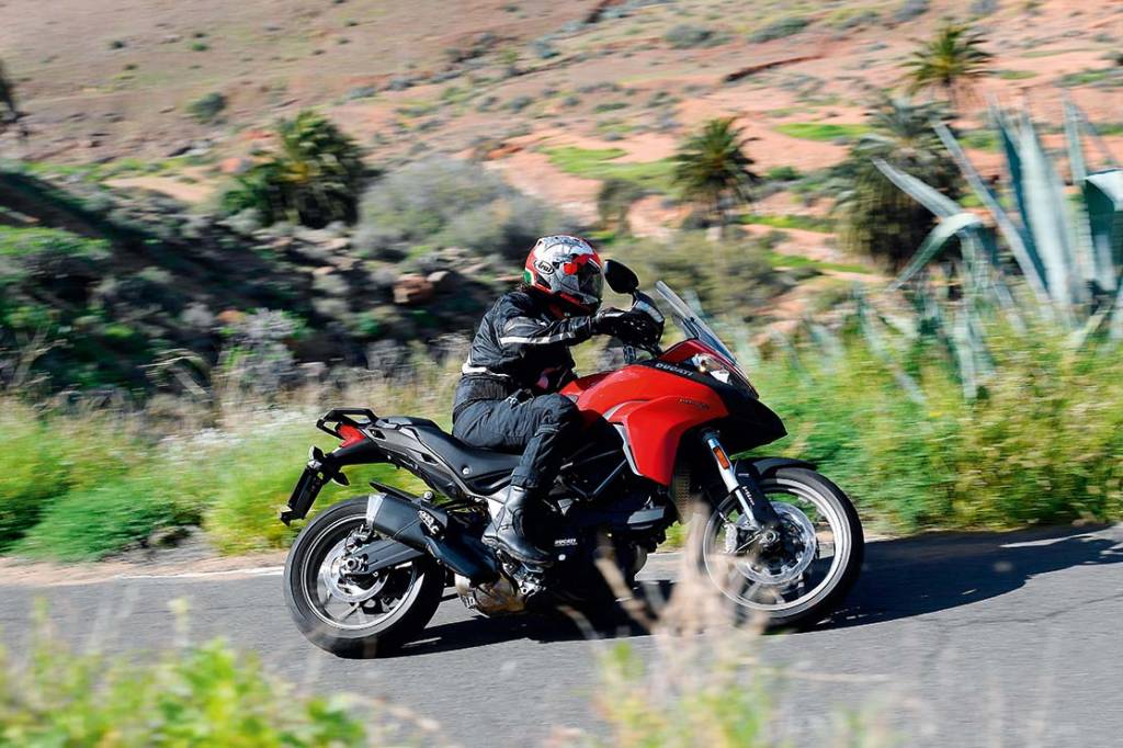 Ducati Multistrada 950 03.jpg