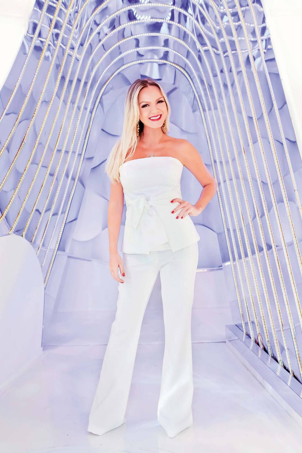 Eliana irá comentar jogo da Libertadores no SBT nesta quarta-feira