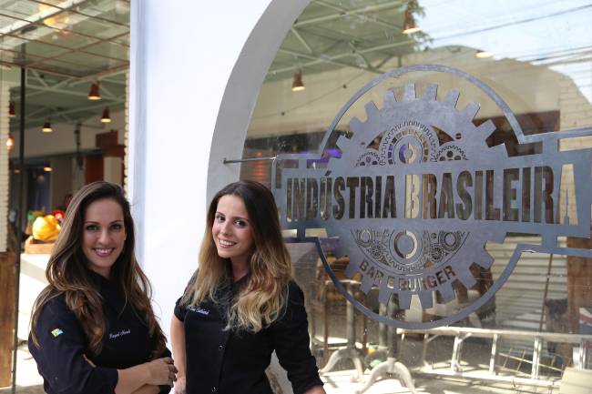 Livia Cathiard e Raquel Novais – Indústria Brasileira – Foto Agencia Asenses – Thiago Bergantin IMG_1187