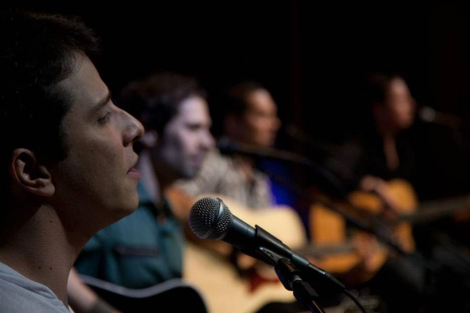Domingo (5): Quadriphonix, &agrave;s 17h
