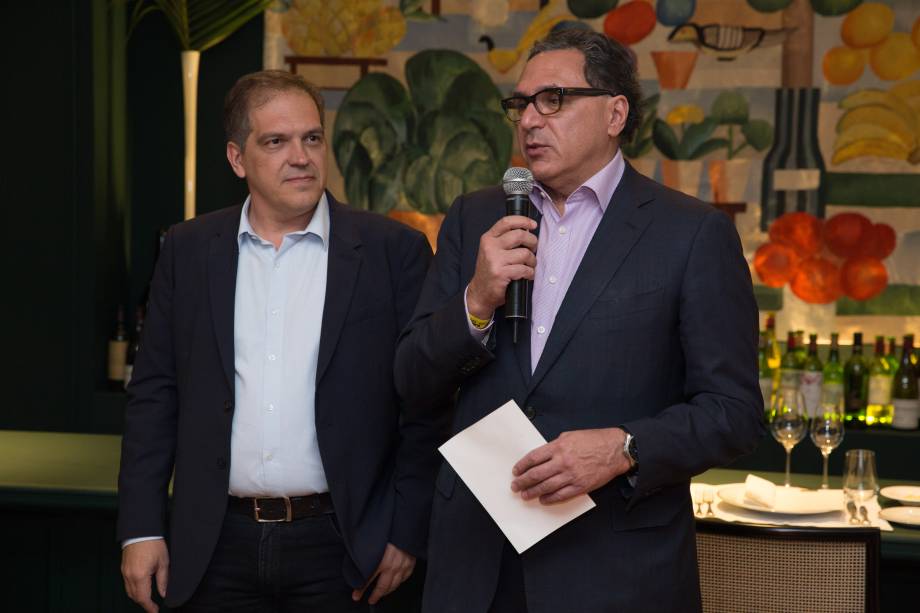 Arnaldo Lorançato, crítico de VEJA SÃO PAULO e Rogério Fasano: jantar exclusivo Arnaldo Lorançato, crítico de VEJA SÃO PAULO e Rogério Fasano: jantar exclusivo