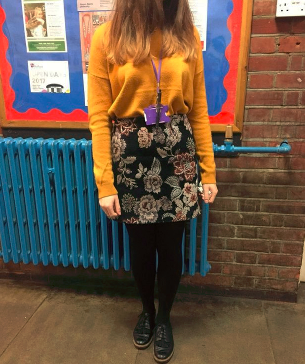 aluna-roupa-mandada-para-casa-03