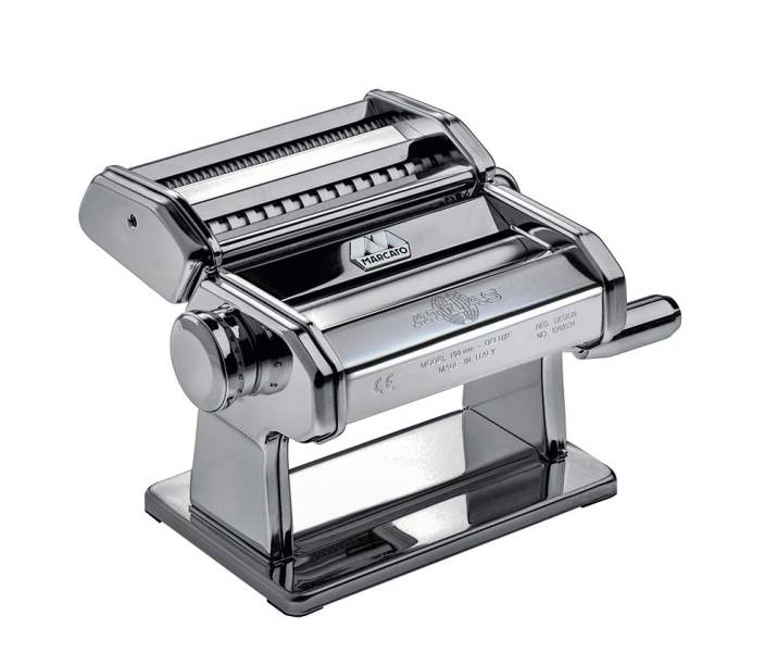 Máquina para abrir massa, R$ 429,00. Tool Box.