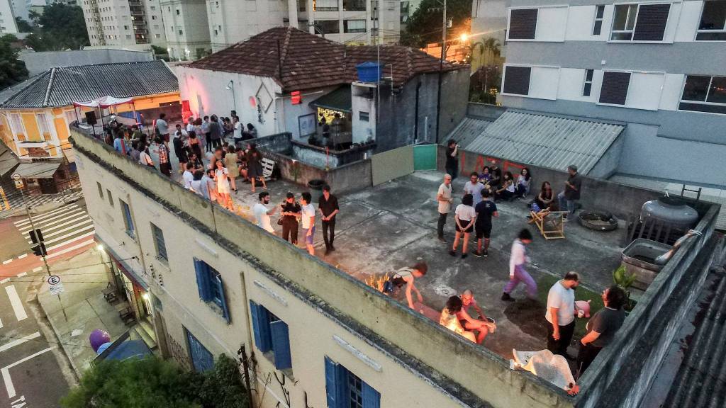 Além das livrarias: a força da produção independente em São Paulo