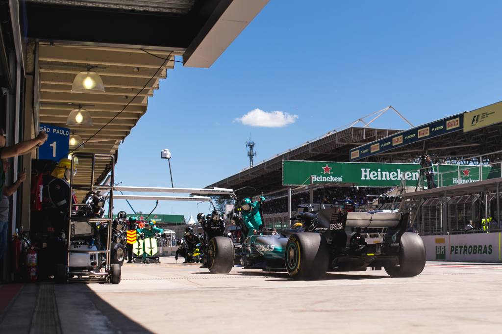 Após tentativa de assalto, Pirelli cancela testes em Interlagos