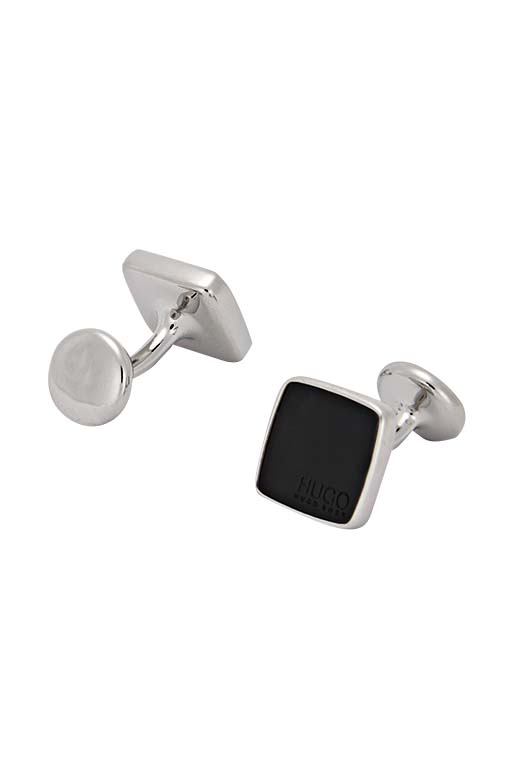 Abotoaduras Hugo, R$ 365,00 o par. Hugo Boss. Abotoaduras Hugo, R$ 365,00 o par. Hugo Boss.