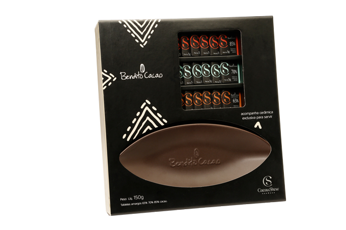 &bull; Kit Bendito Cacao 150 g, Cacau Show &ndash; R$ 44,90. Uma sugest&atilde;o de CACAU SHOW. Pre&ccedil;o pesquisado em dezembro/2017.&nbsp;<span><a href="https://www.natalcacaushow.com.br/produtos/kit-bendito-cacao-150g?utm_source=abril.com&utm_medium=guiadepresentes&utm_content=kit-bendito-cacao-150g&utm_campaign=cacaushow_natal_2017">natalcacaushow.com.br</a>.</span>&nbsp;