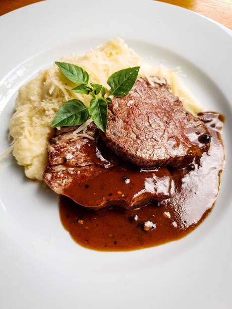 Almoço no Deli Garage Almoço no Deli Garage