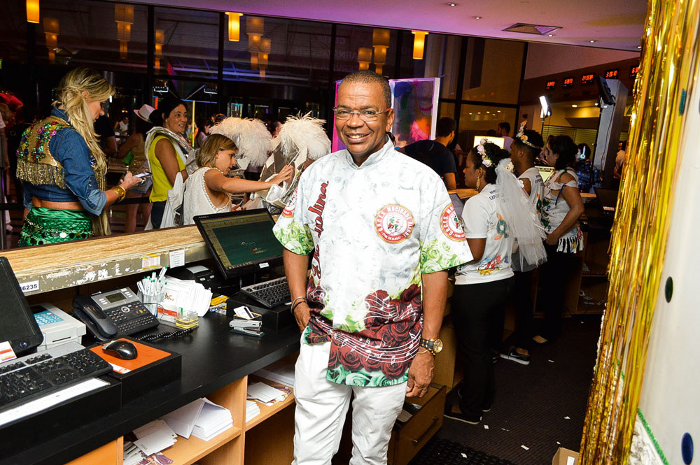 Próximo ao Anhembi, hotel comemora lotação durante o Carnaval