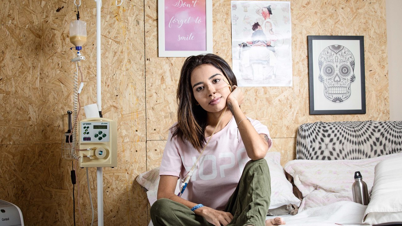 NARA ALMEIDA