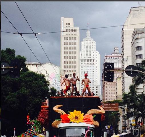 As fantasias que bombaram no bloco Tarado Ni Você