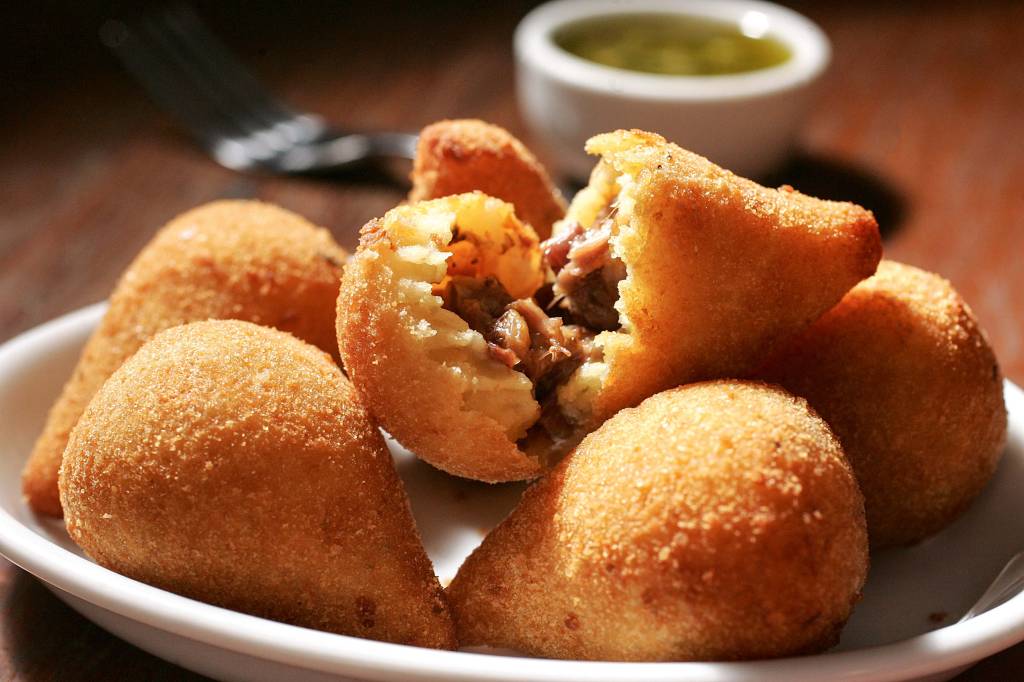 Três endereços para quem ama coxinha