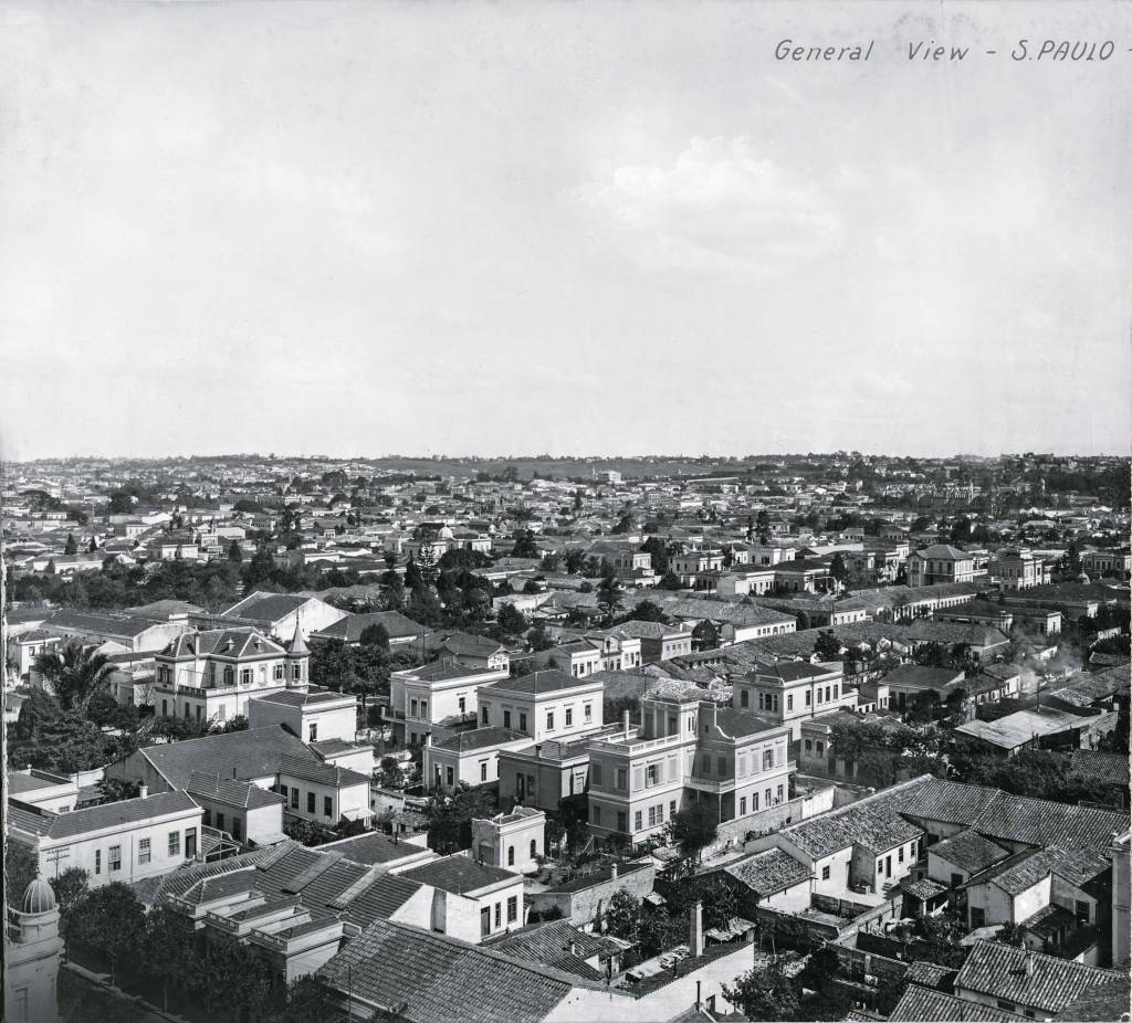 Fotógrafo lança livro sobre a arquitetura dos Campos Elíseos