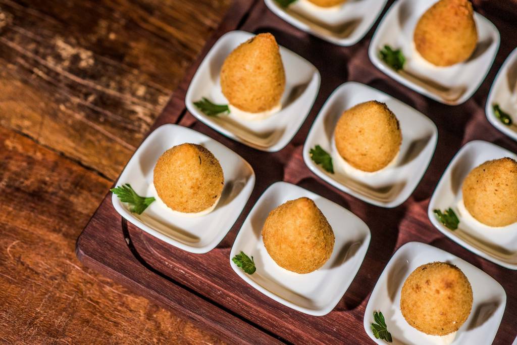 Coxinha de pato Carlos Bertolazzi