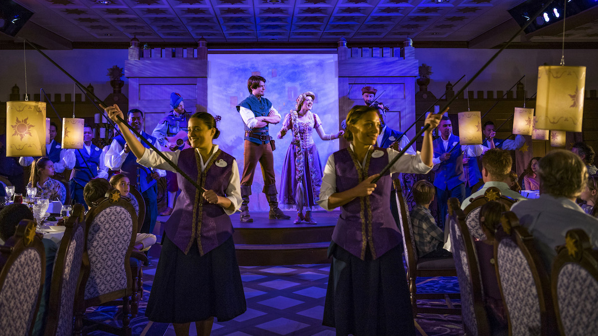 Rapunzel&rsquo;s Royal Table &mdash; Lantern Procession