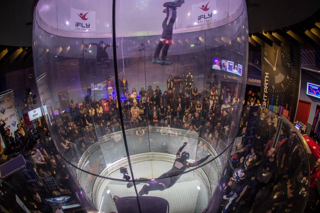Campeonato de paraquedismo indoor tem entrada gratuita