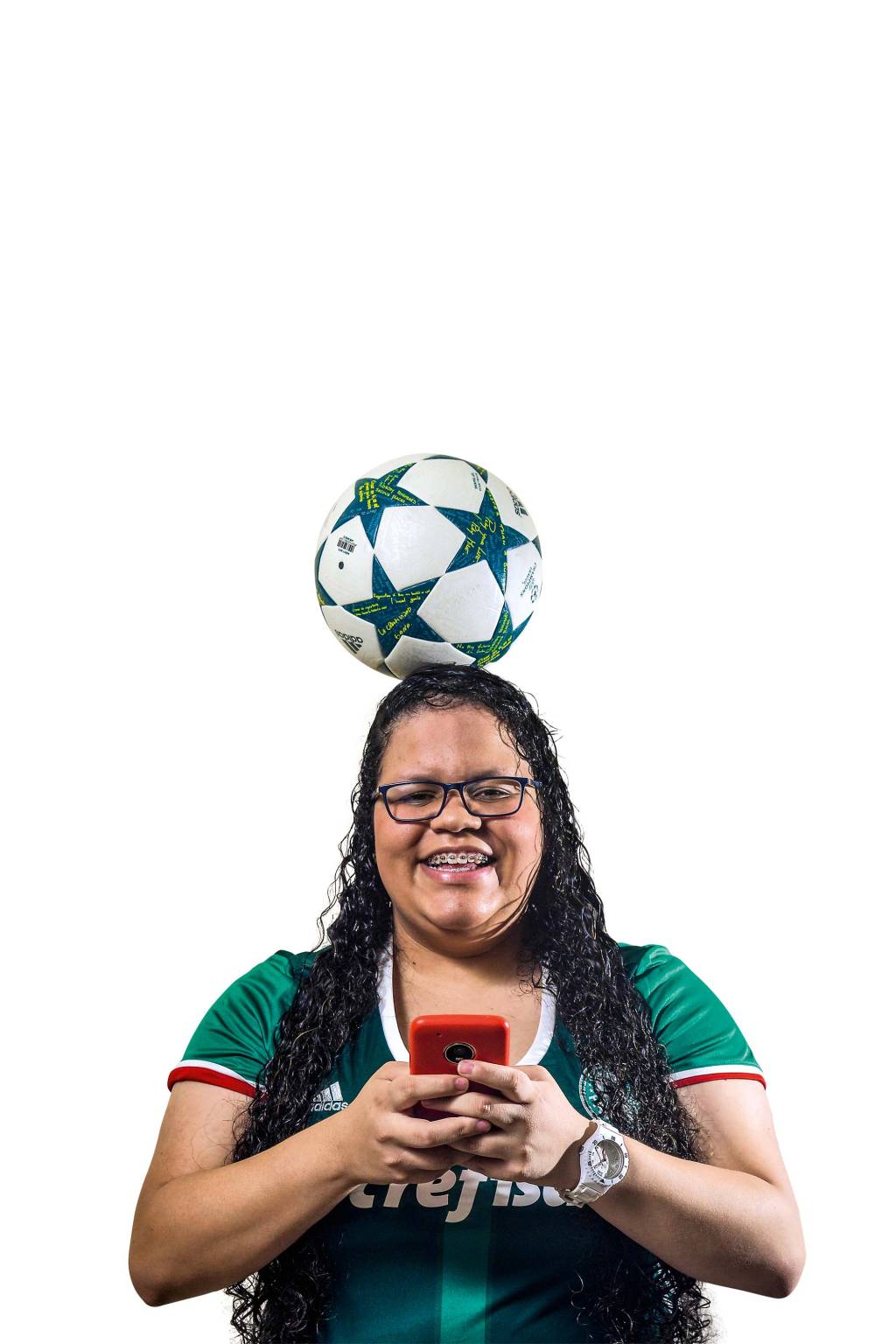 Aos 23 anos, ela se tornou referência na cobertura de futebol