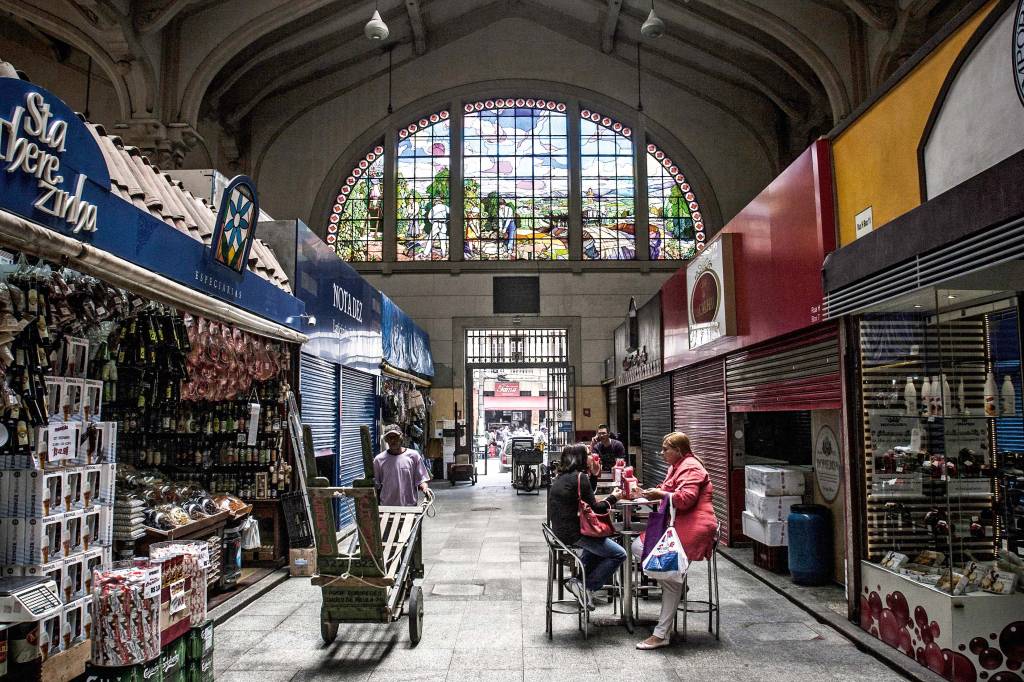 Mercado Municipal já foi “armazém bélico”; confira outras curiosidades