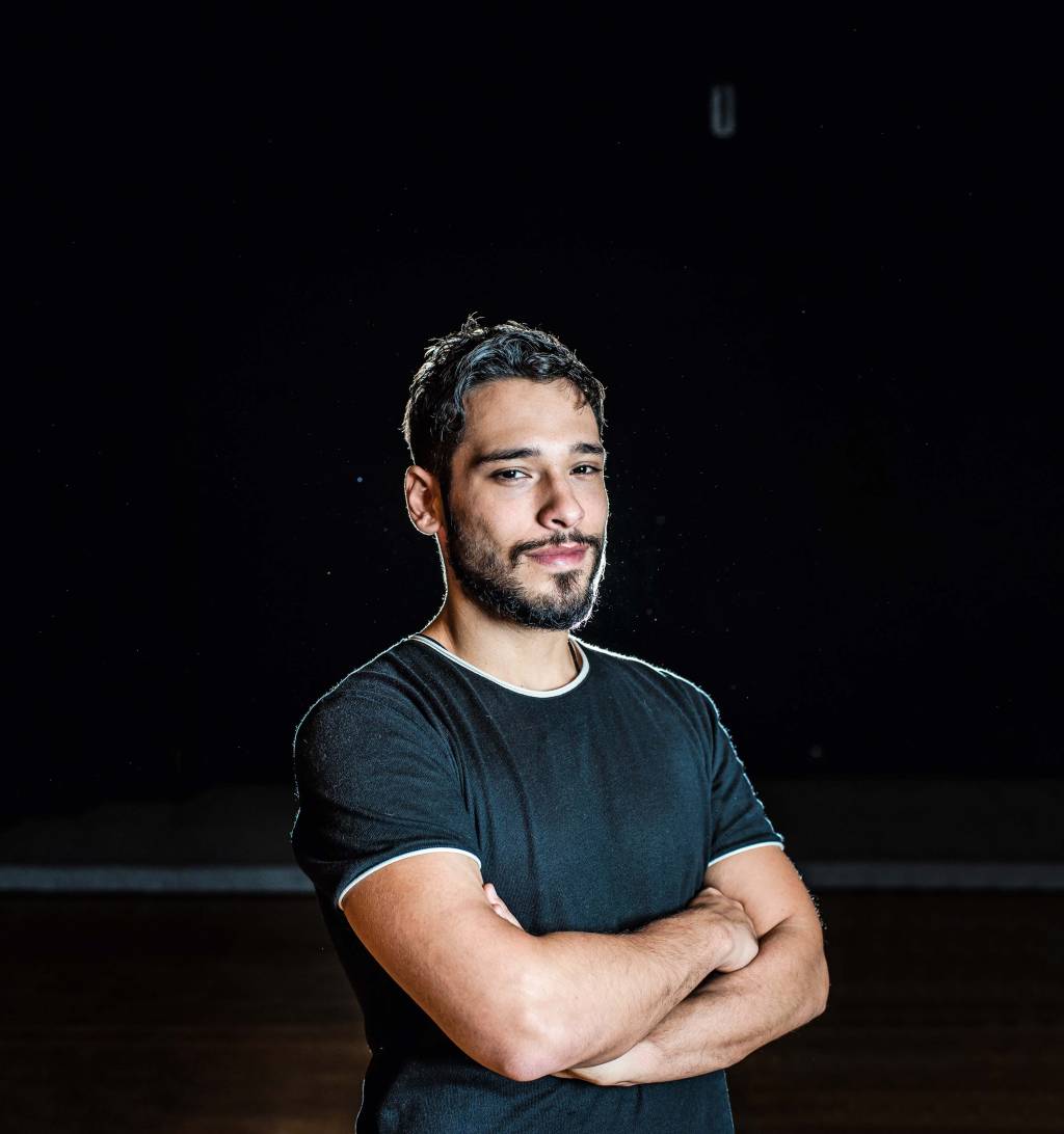 Bruno Fagundes vive boa fase na carreira de ator